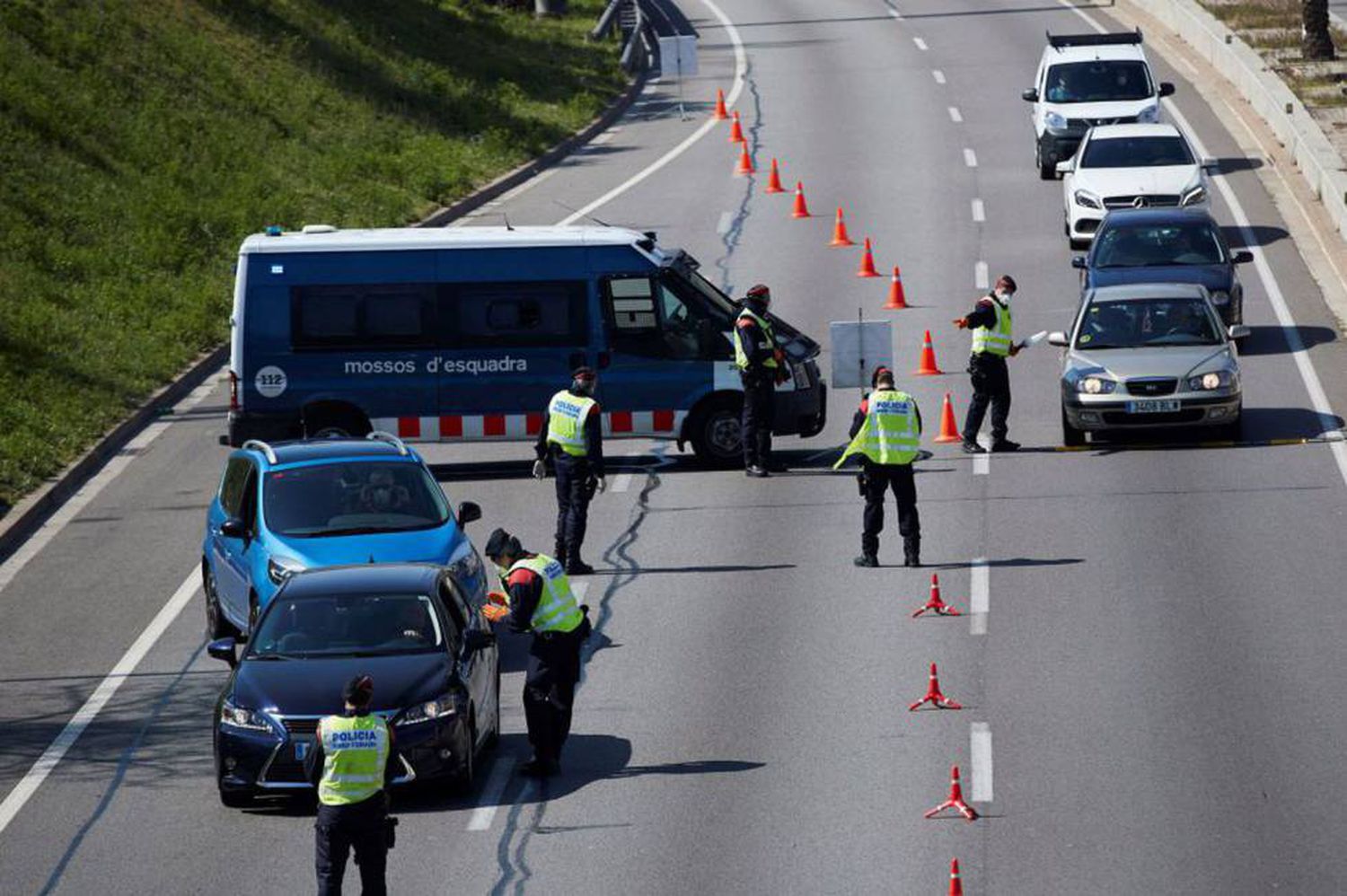 Detenido un conductor que circulaba drogado a 256 kilómetros por hora en Tarragona
